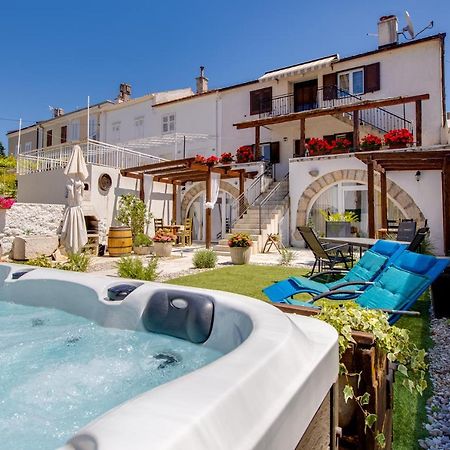 Apartments Mikulin Family بونات المظهر الخارجي الصورة